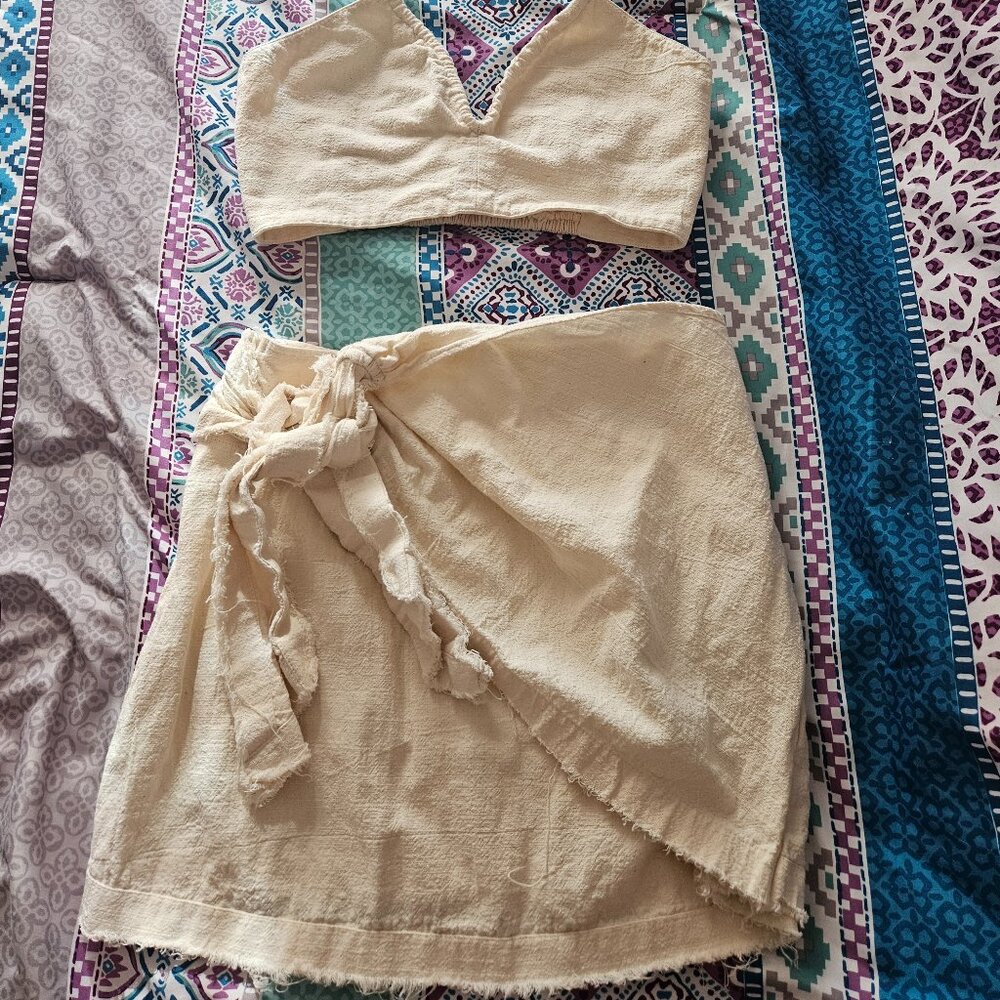 Linen size small junior girls skirt and bando set